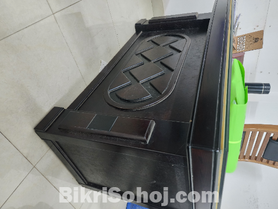 Office Table 5/3 feet